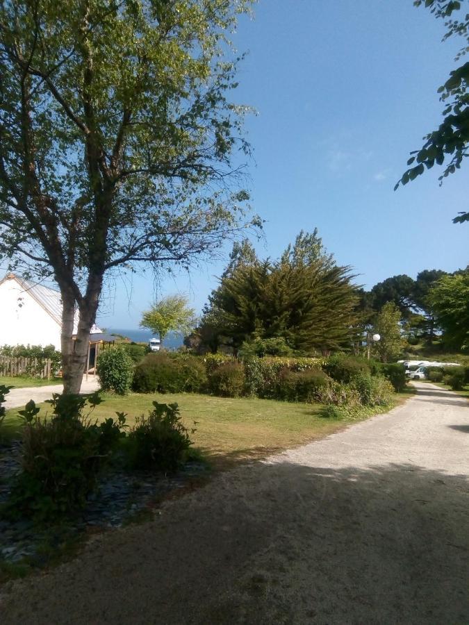 Les Hortensias Grande Tente Familiale Deux Chambres Et Sejour Vue Mer Sur Camping Nature Plestin-les-Grèves Dış mekan fotoğraf