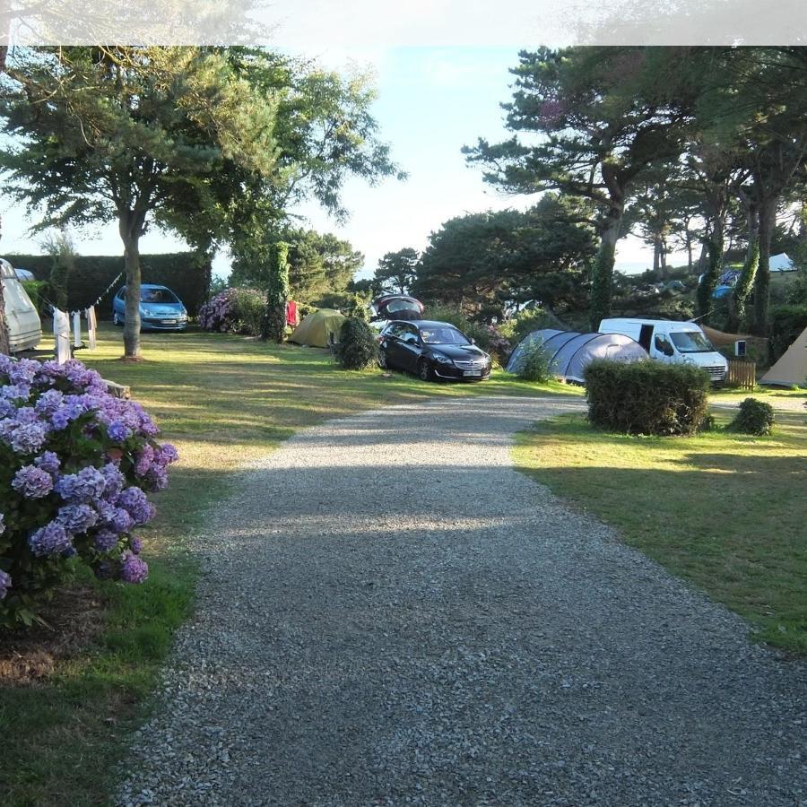 Les Hortensias Grande Tente Familiale Deux Chambres Et Sejour Vue Mer Sur Camping Nature Plestin-les-Grèves Dış mekan fotoğraf